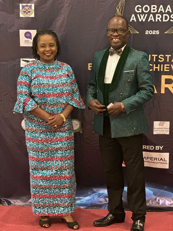 Holistic Counselling Institute Wins Top Award for Training and Development