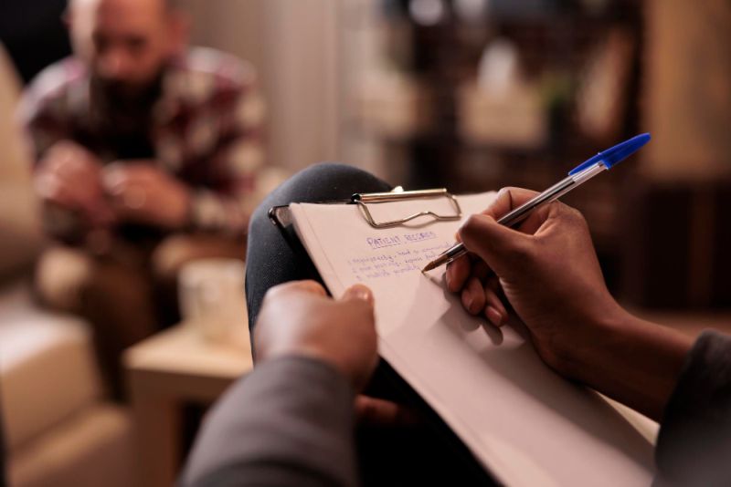 Read more about the article Find Comforting Bereavement Counselling Services in Ghana