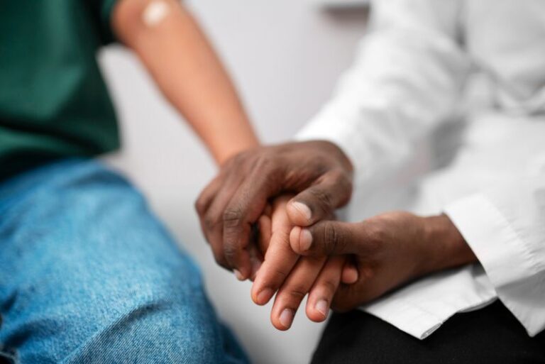 Read more about the article Emotional Healing: How to Heal from Past Pain Successfully